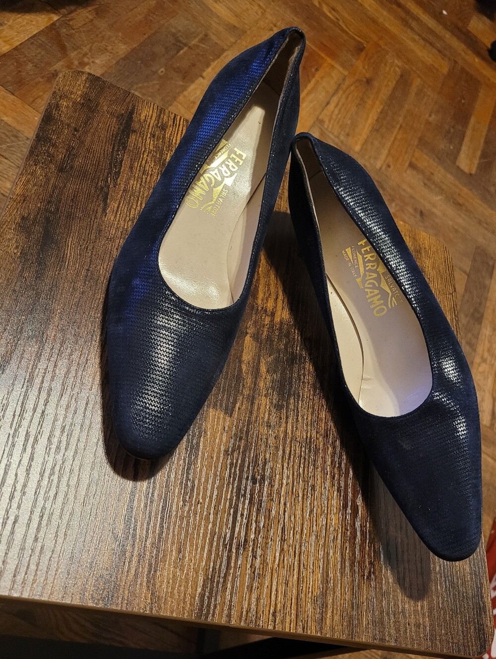 Salvatore Ferragamo Navy Textured Leather Pumps